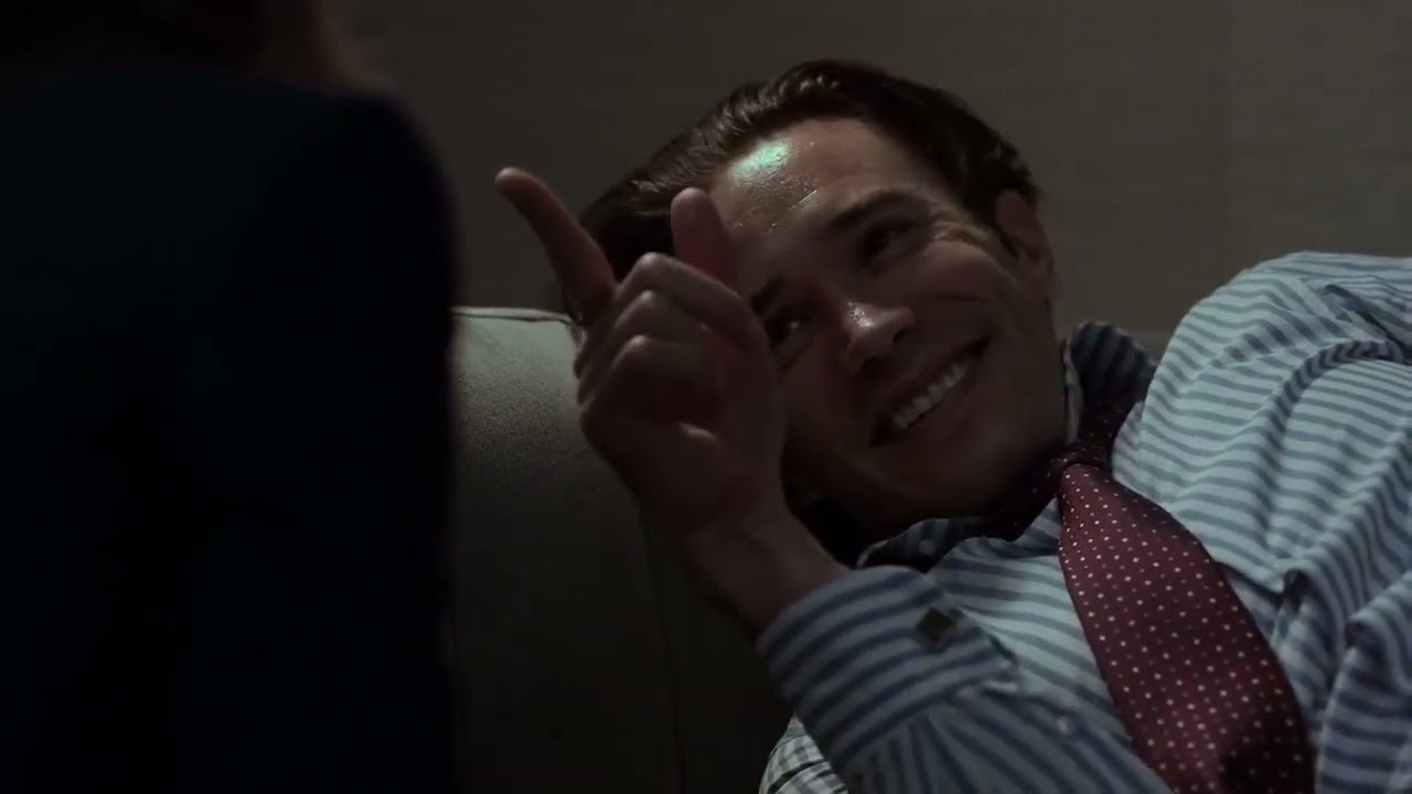 Tom Pelphrey, Jessica Stroup  in Iron Fist - drunk