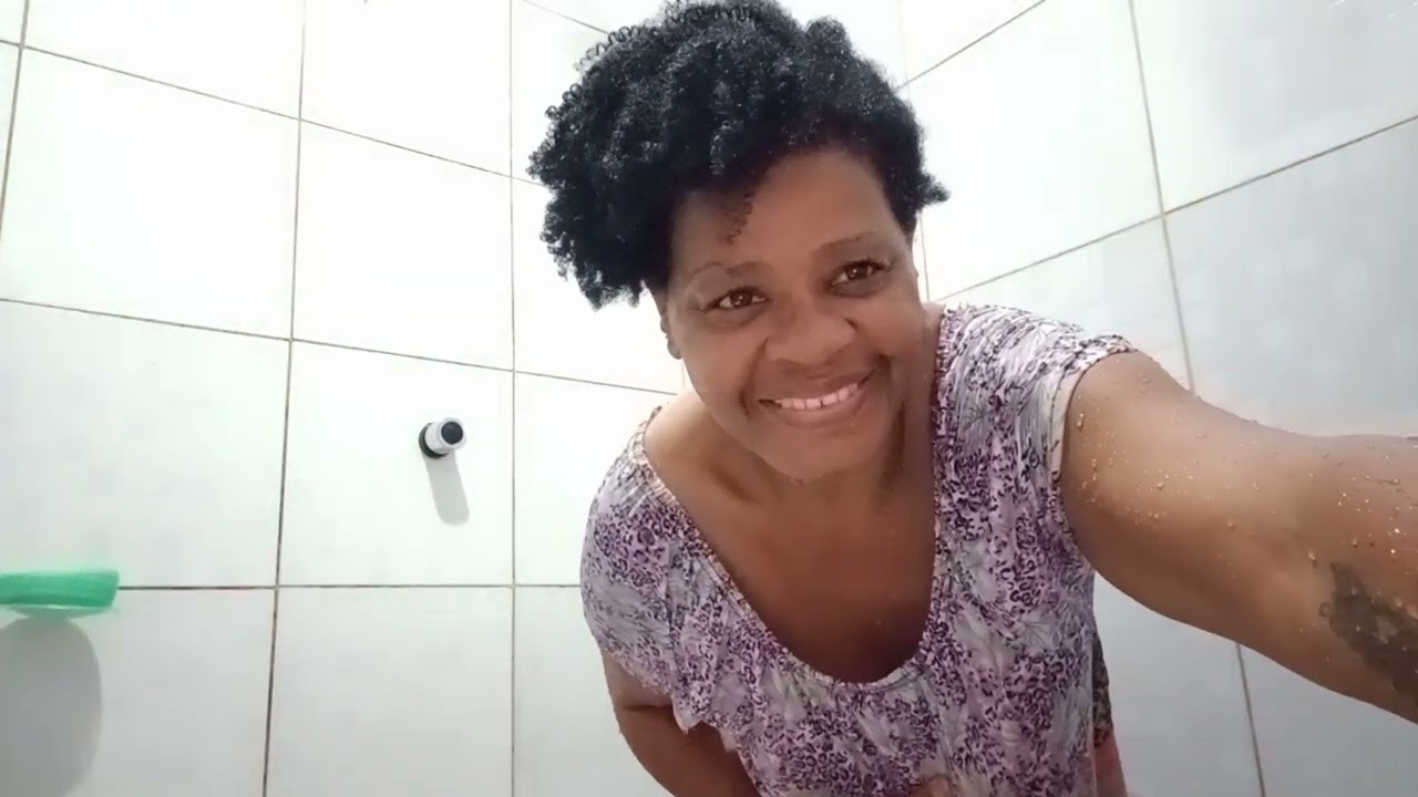 tomando banho 🛀🛁🛀🛁