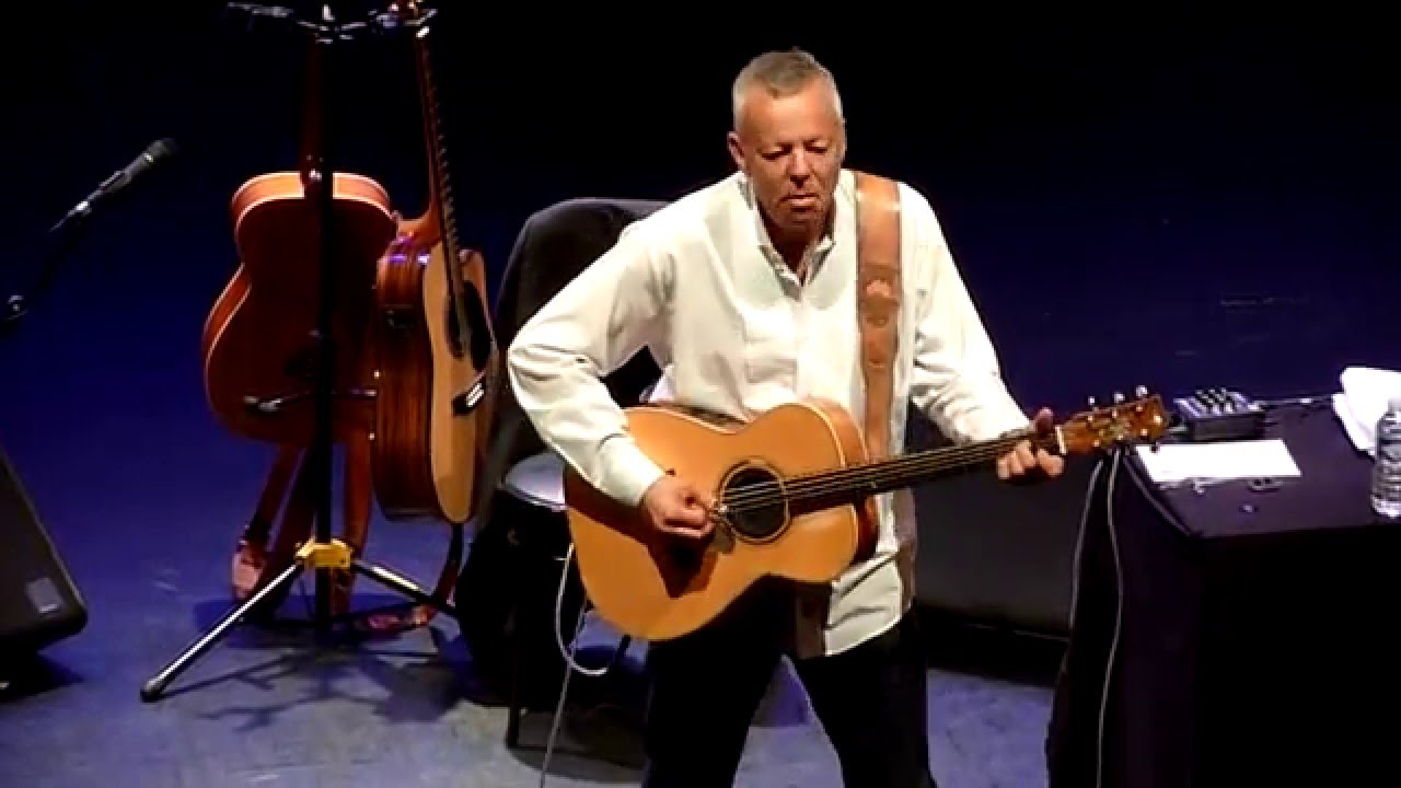 Tommy Emmanuel - Classical Gas | France 2013 | Extraordinaire Performance Acoustique