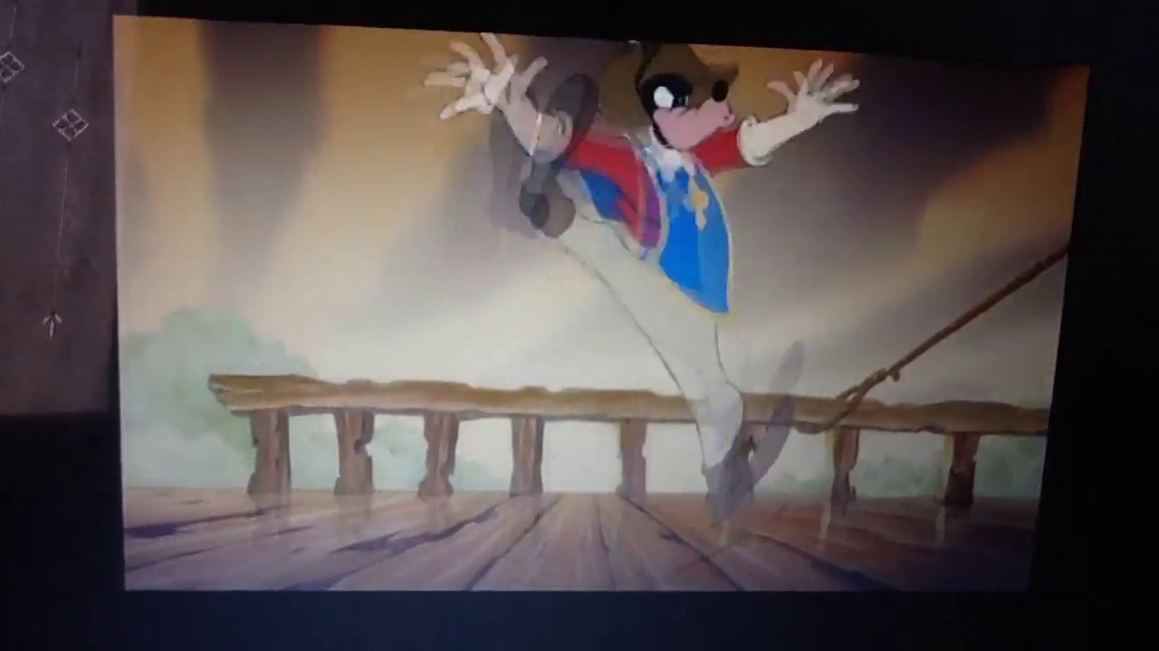 Topolino Paperino e Pippo i 3 moschettieri trailer vhs or dvd