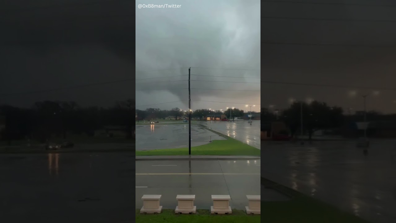 Tornado Forms in Dallas-Fort Worth Area