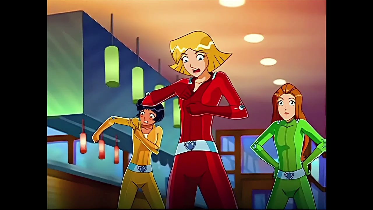Totally Spies! - The 3 Girls Are Suit Up and Start Looking for Clues and Found A Random Gear