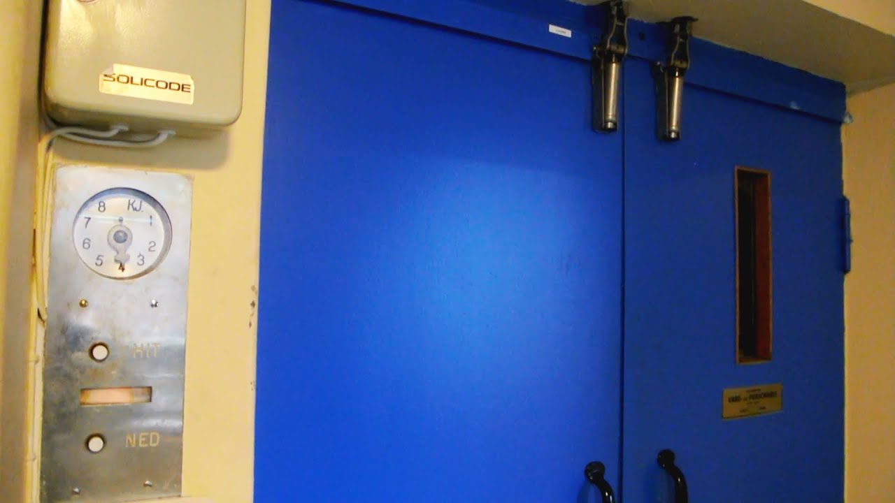 TOUR of six random elevators in Oslo, Norway