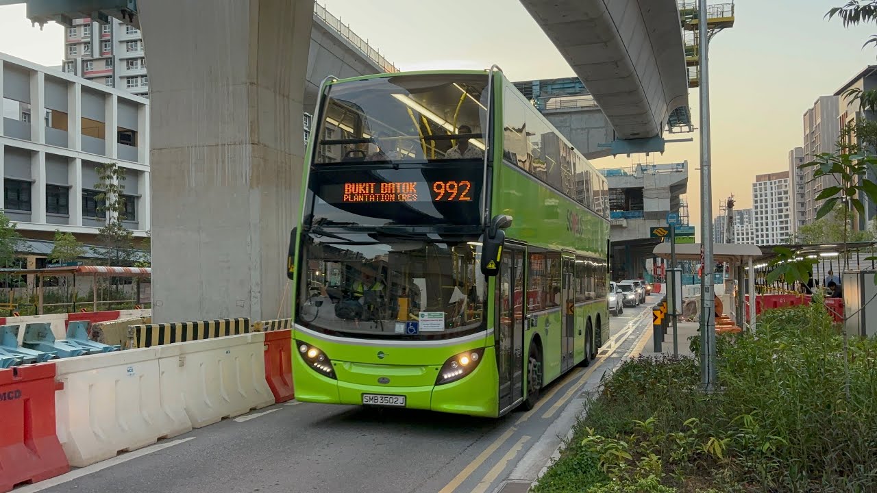 Tower Transit SG Alexander Dennis Enviro500 MMC (Batch 1) SMB3502J on Service 992 at Bus Stop 40401