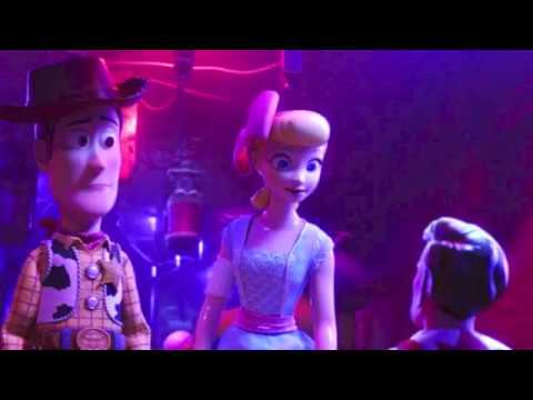 Toy Story 4 - Woody Meets Duke Caboom