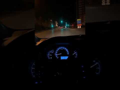 Toyota corolla gece araba  snap