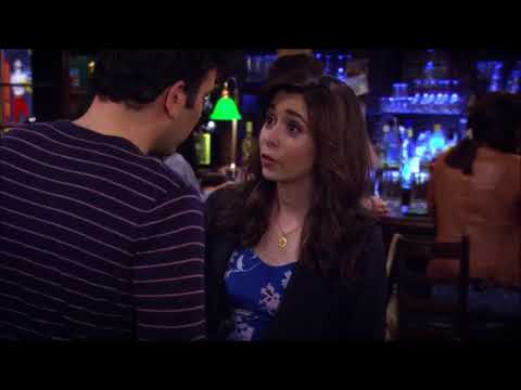 Tracy's Pregnant Scene (How I Met Your Mother)