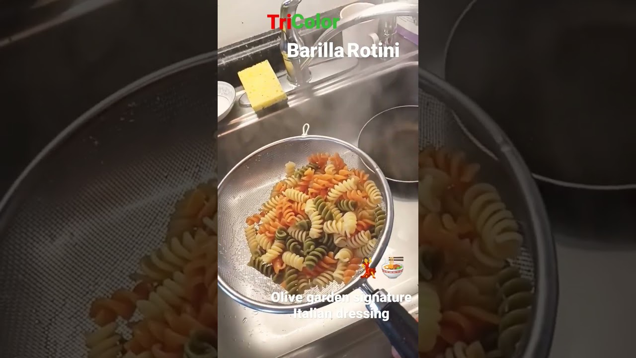 tri color Barilla Rotini with Olive garden signature Italian dressing 🍜💃🥗🍝👀