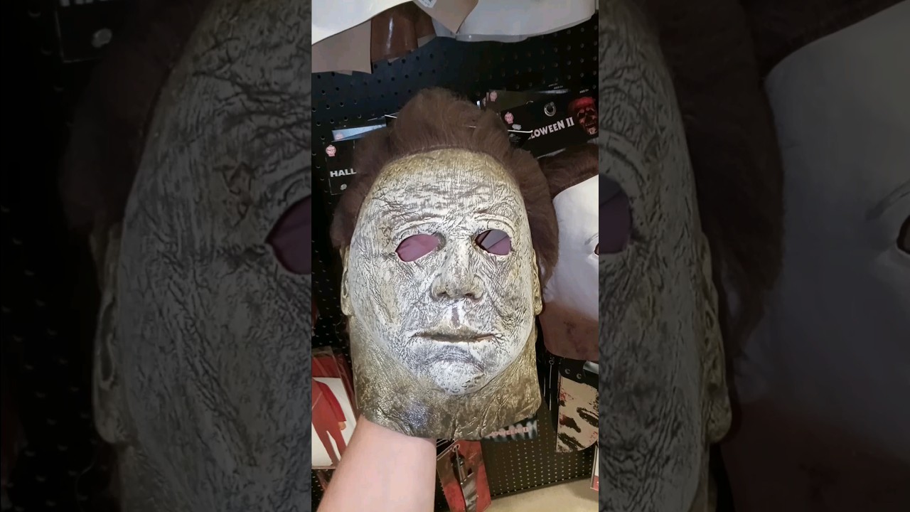 Trick Or Treat Studios Halloween 2018 Michael Myers Mask #michaelmyers #halloween