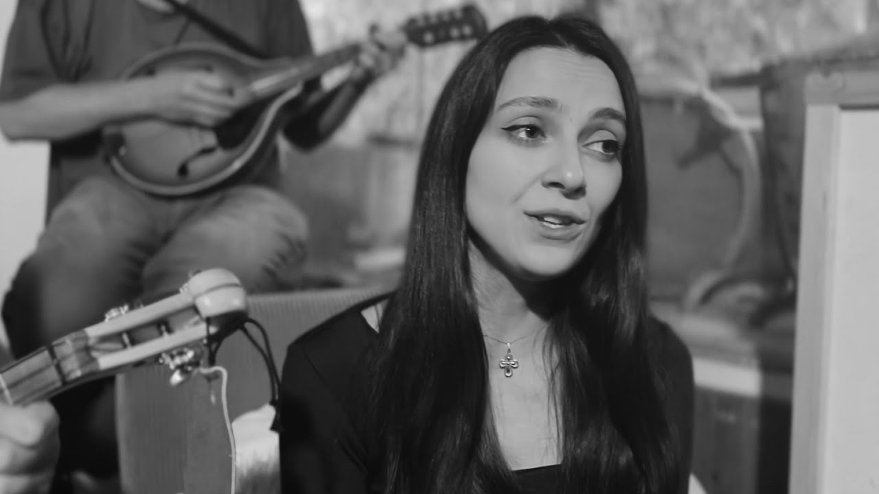 Trio Mandili & Legiana Collective - Shenma survilma (Dreaming about you)