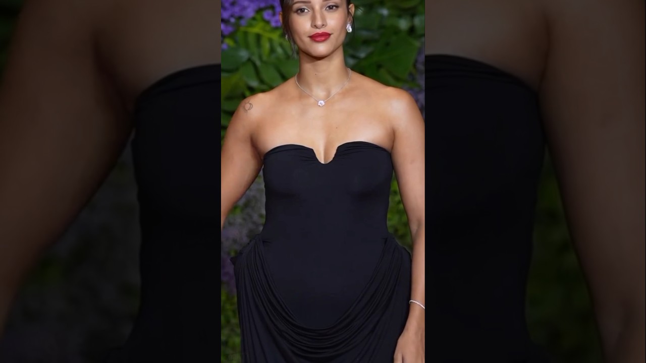 Tripti dimri in black dress 👗🖤#bollywood#triptidimri