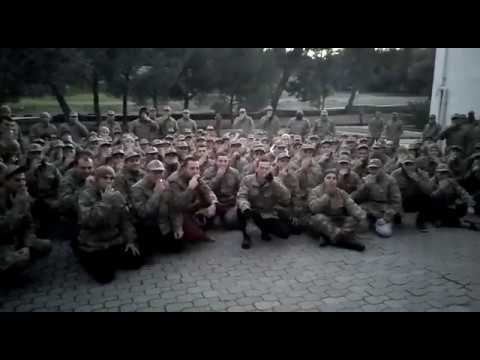 Türk askerinden sigara show Çek cek cek bırak