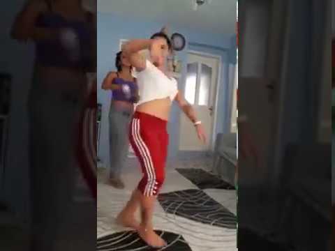Türk kızlardan roman havası