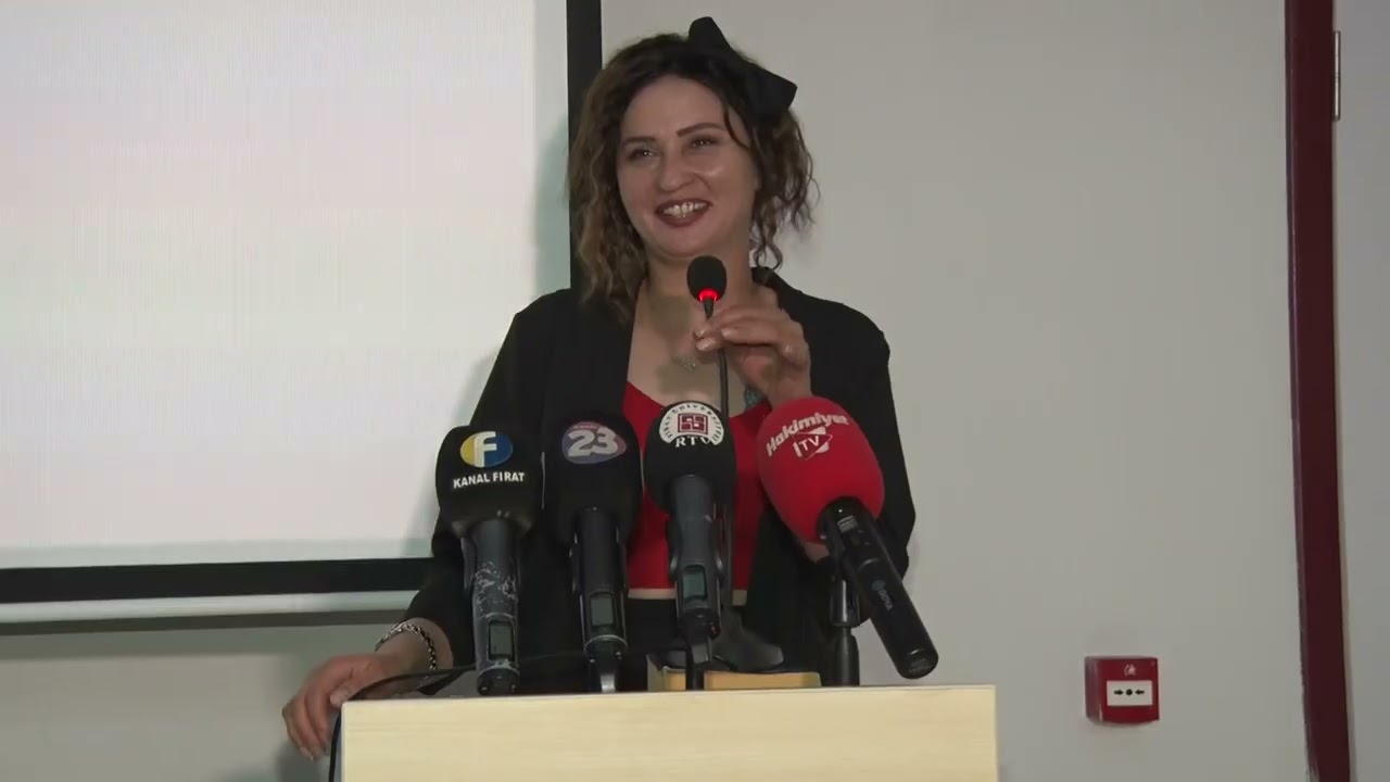 Türkiye'nin İlk Kadın Otobüs Şoförü
