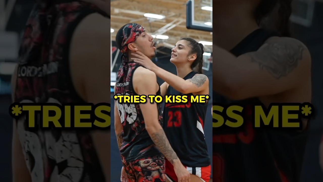 TROLLING A FEMALE Hooper! 🤣 W RIZZ? 🤔