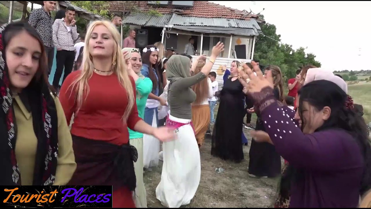 Turkey Wedding Dance 01