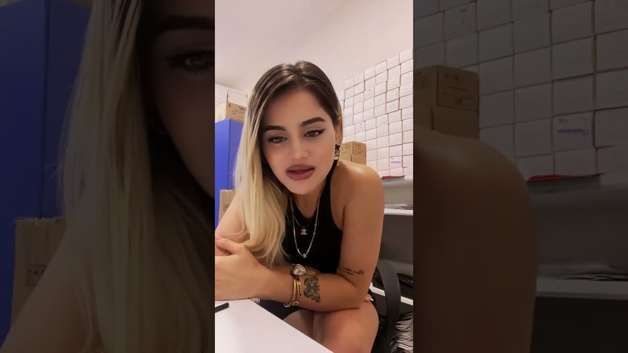Turkish Smoking Girl - Full Video on Discord