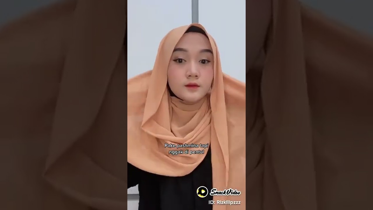 TUTORIAL PASHMINA TANPA JARUM PENTUL #hijabtrend #hijaberscantik #hijabsimple #pashminasimple