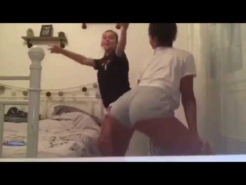 Twerk | 2 Filles De 18ANS TWERK