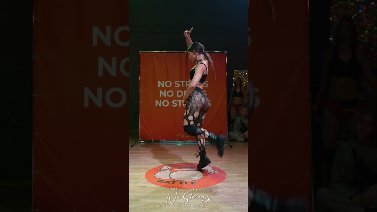 Twerk battle “No strings” NOVINHA