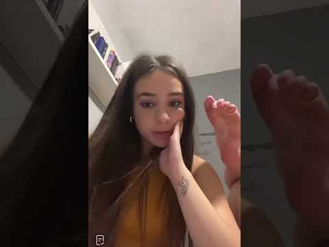 Two Pretty Best Friends Shows Feet On Tiktok Live