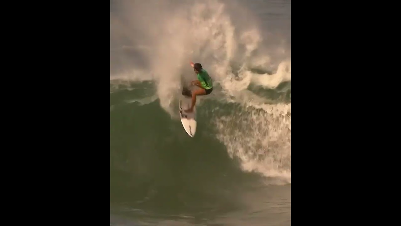 Tya Zebrowski showing up & blowing up #NewcastleSURFEST