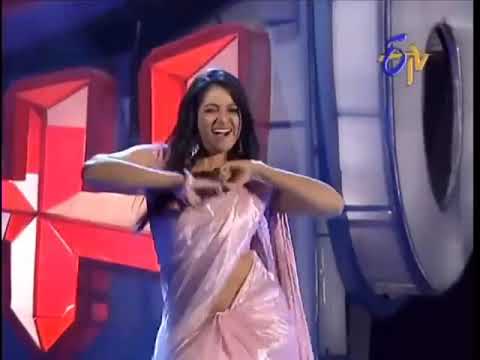 Udaya Bhanu hot sexy navel edit show