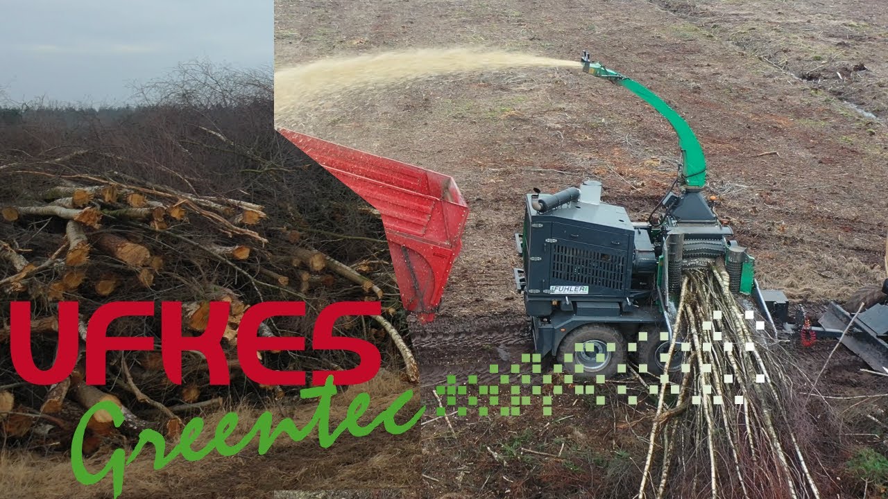Ufkes Greentec 962 Motor - Chipping wood with 600 hp John Deere engine