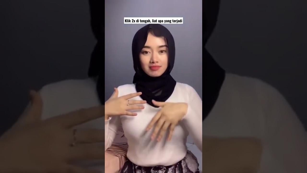 Ukhti Jilbab Hitam