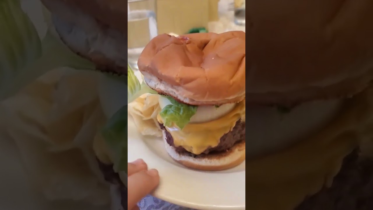 ulti burger 1000/10