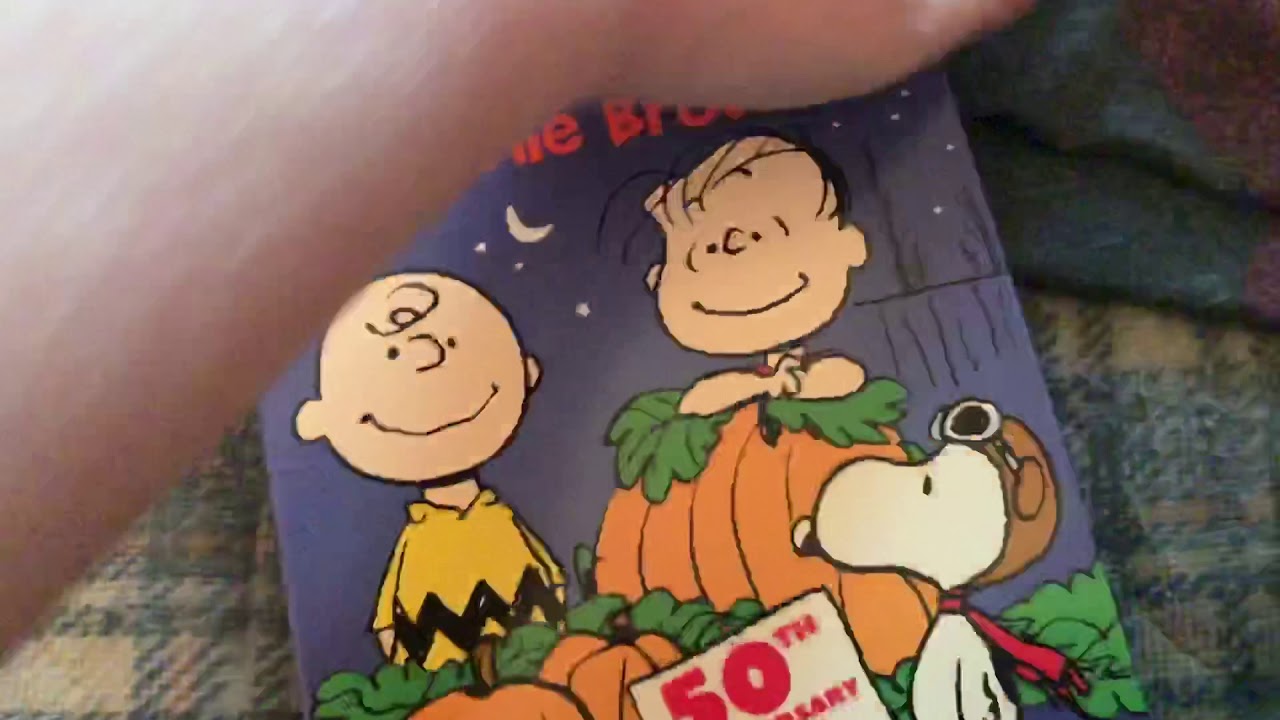 Unboxing of It’s The Great Pumpkin Charlie Borwn DVD, :D