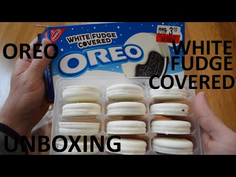 Unboxing Oreo White Fudge Covered Chocolate Sandwich Cookies