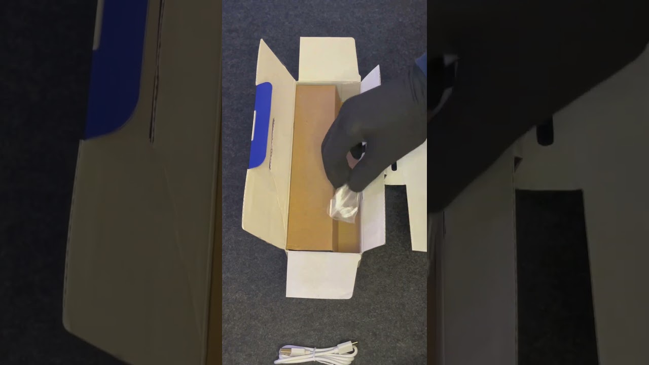 Unboxing the HONCAM PS Portal Dock: RGB Lights, Fast Charging, and AI Protection!