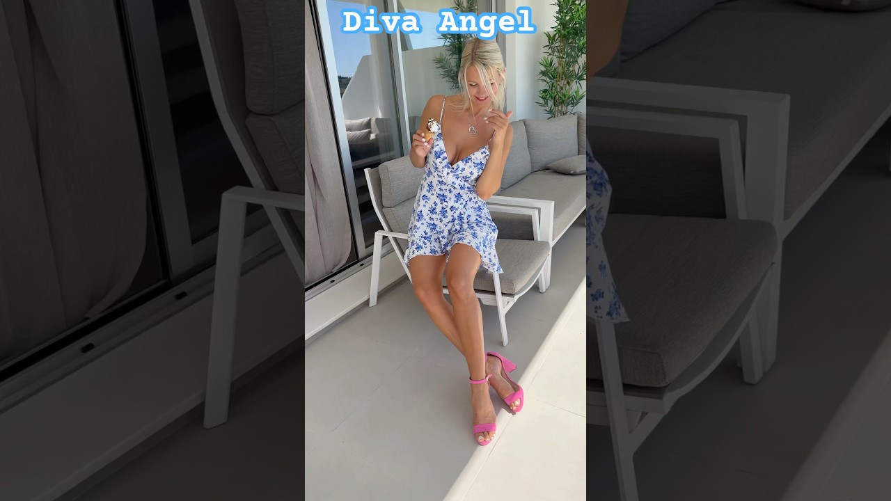 Unstoppable 💙 ​⁠ @DivaAngel for fashion porpoises #fashion #style #trend #new #usa