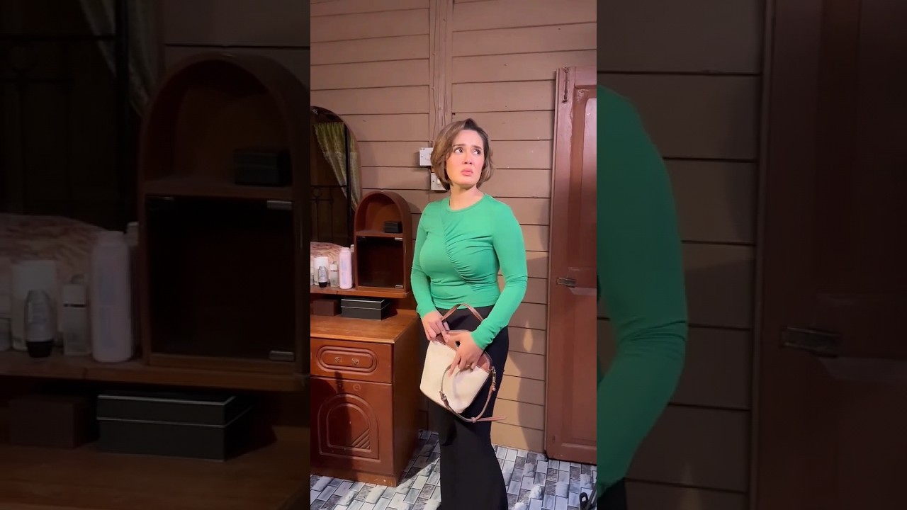 uqasha senrose pakai baju ketat