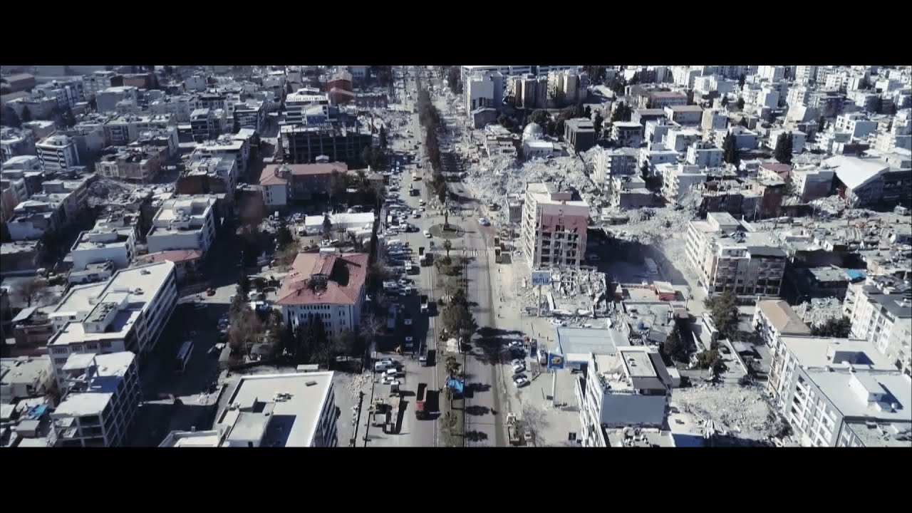 Uğur Işılak - Burası Dünya (Official Video)