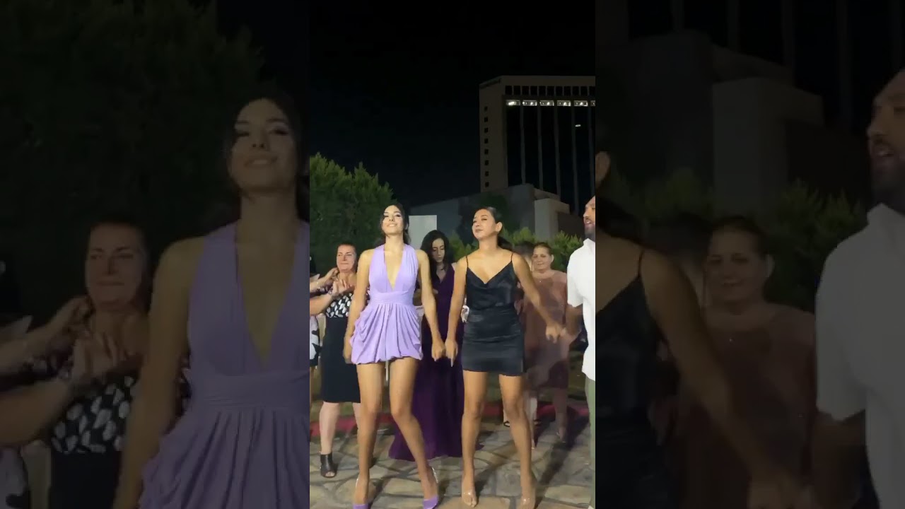 Uzun Boylu, Mini Etekli, Taş Gibi Hatunlar Halay Çekerse