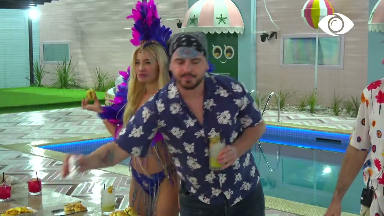 Vajzat nisin festën dhe përshëndesin publikun - Big Brother Vip 2