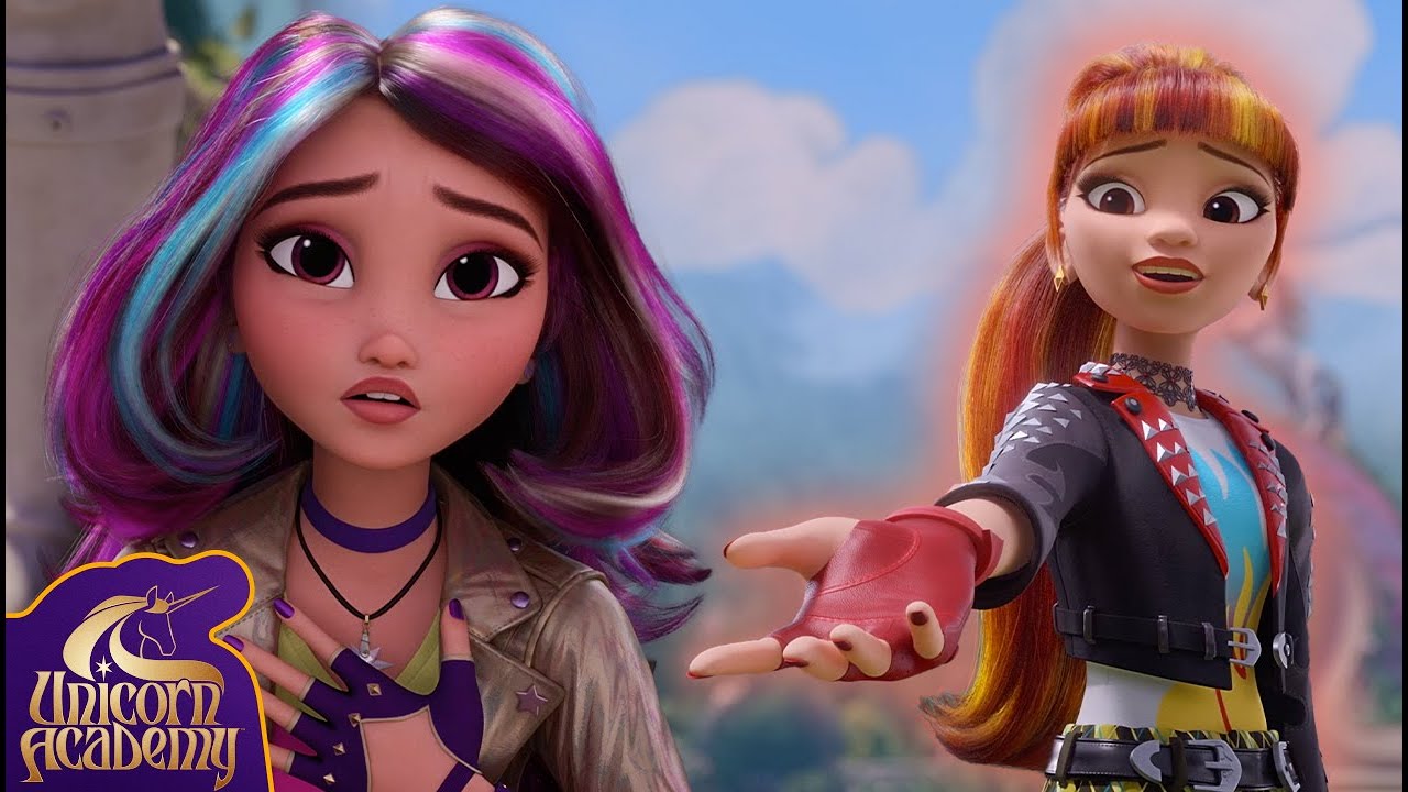 Val Gives Sophia a Pep Talk (So Sweet!) 🥹 | Unicorn Academy | Cartoons for Kids