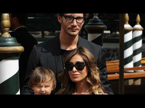 'Vergogna di metterti nuda', Belen Rodriguez risponde all'hater e lo gela