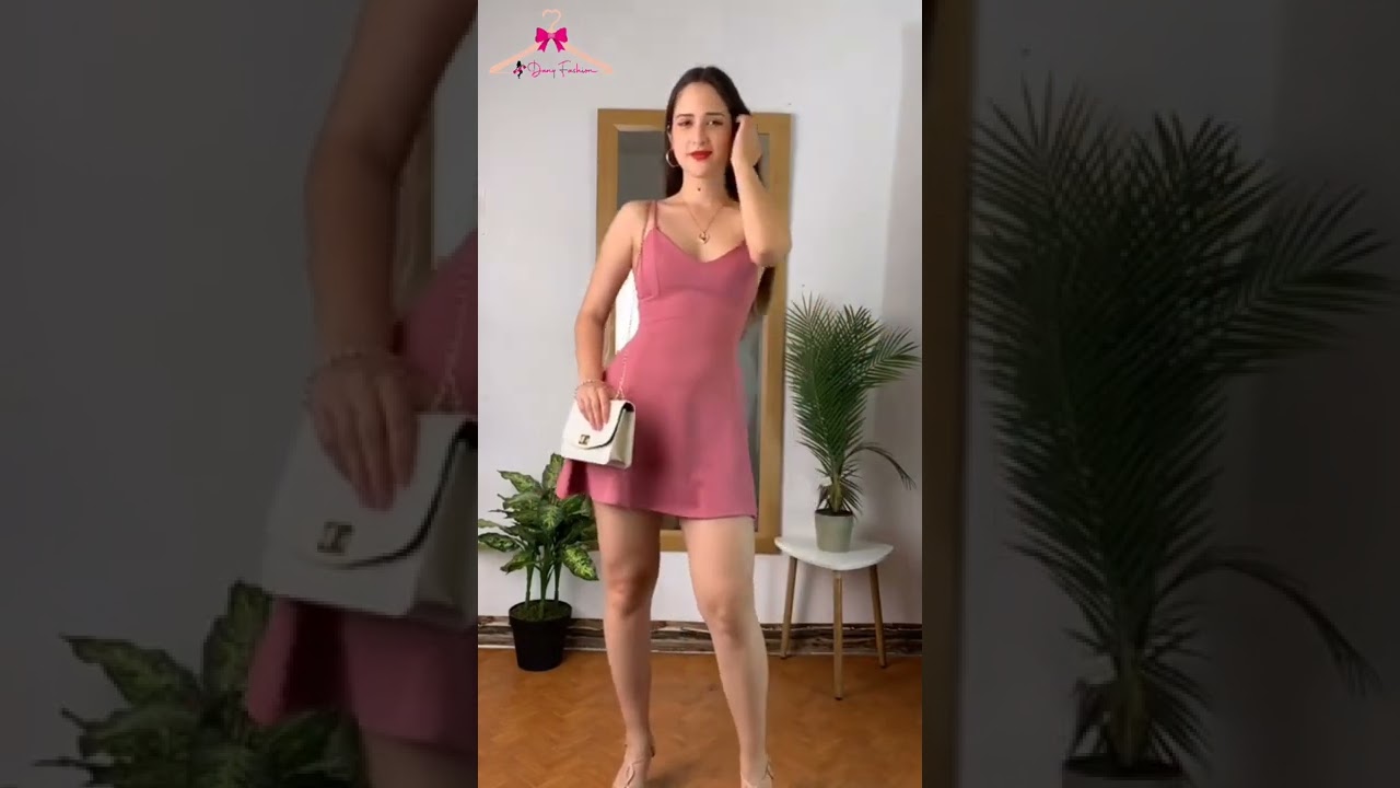 Vestido Elegante para una ocasión especial  / Moda 2022 / Vestidos cortos .