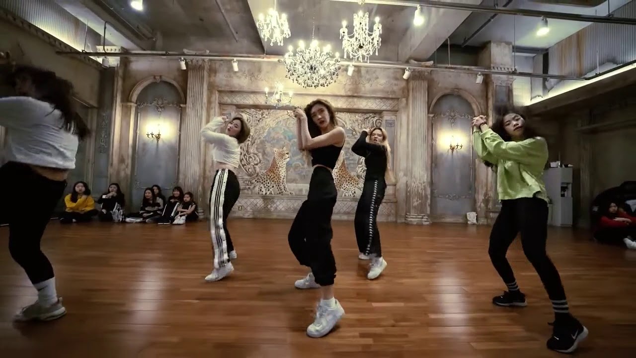 VIBE- JOJO ; RYEON X G CLASS  CHOREO (X ACADEMY) mirrored