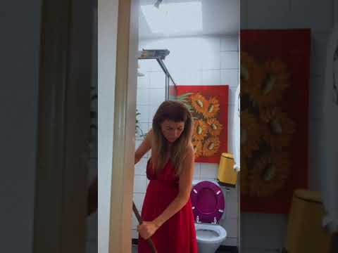 Victoria kiss bsb cleaning bathroom and take shower 🚿