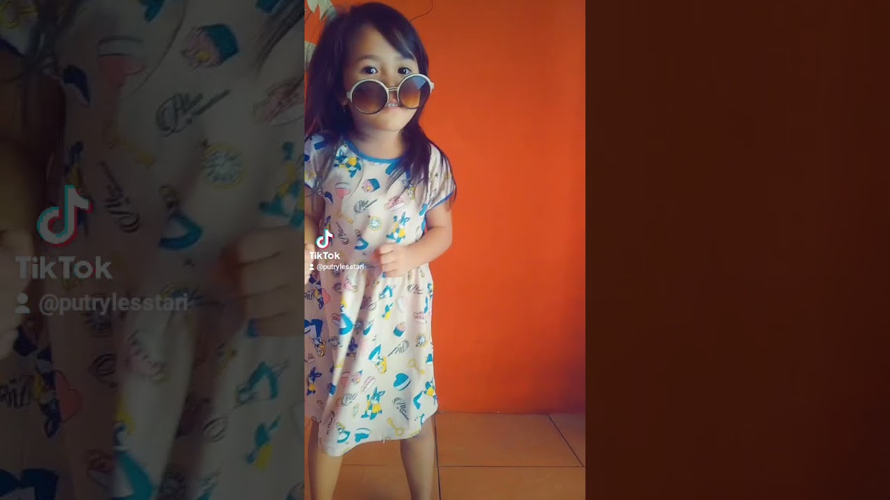 Video Tiktok Putri Lestari