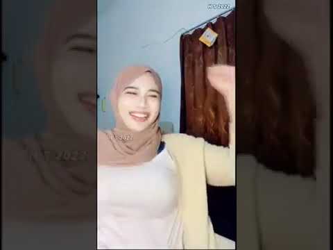 VIDIO VIRAL JANDA LIVE SAMPE BUKA BAJU//