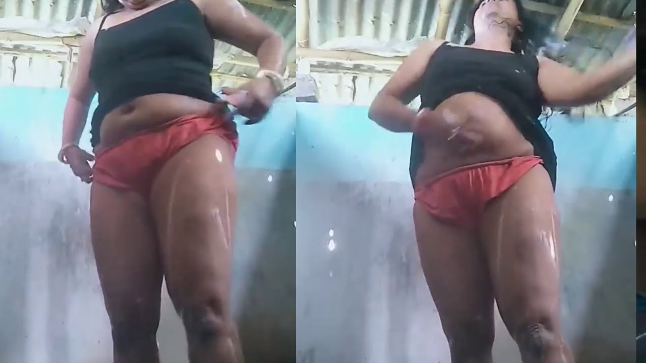 Village desi aunty bathing vlog Black Dress Bathing Vlog 2024