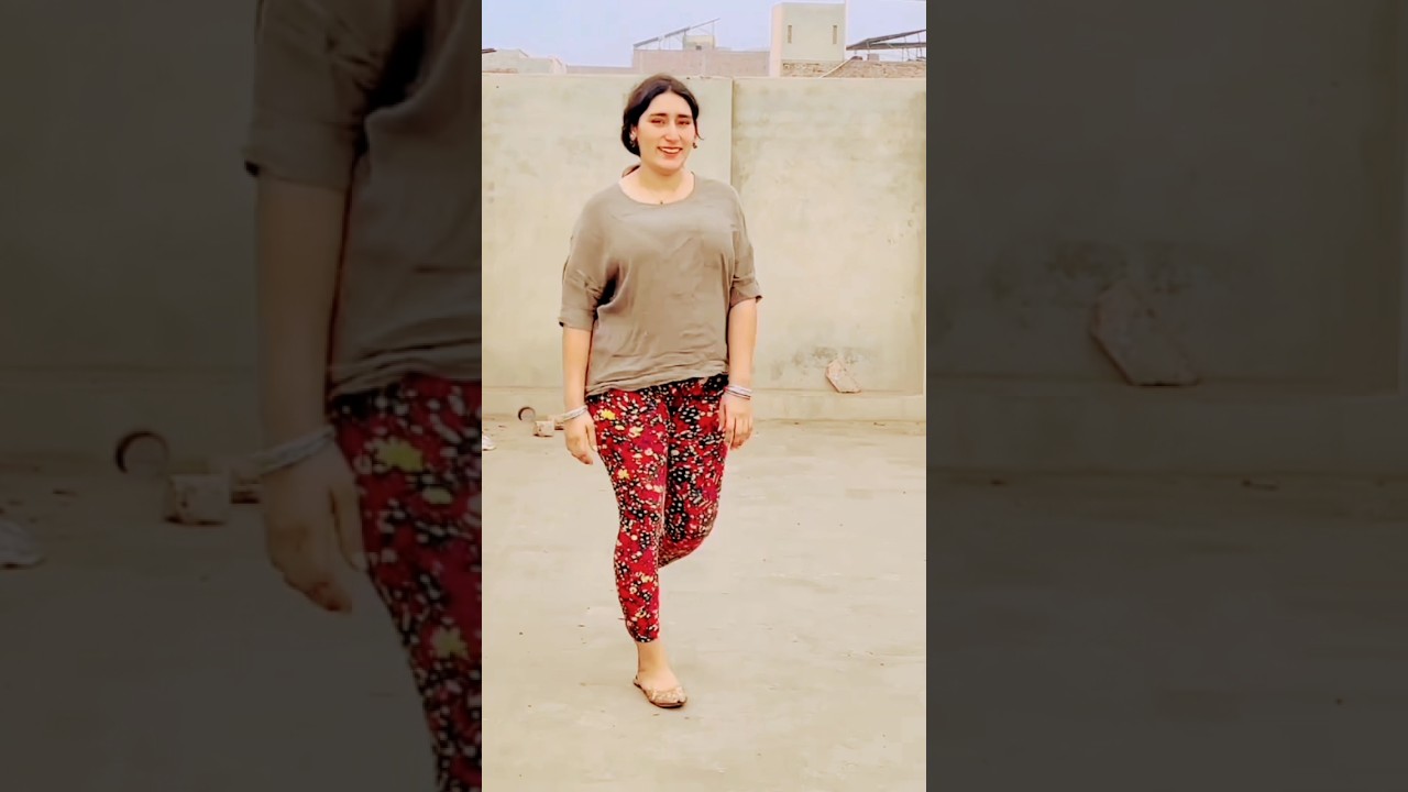 village girl Bathing #bathing #viralshorts #reel #ytshorts #shortsfeed #titokviral #ytvideos #foryou
