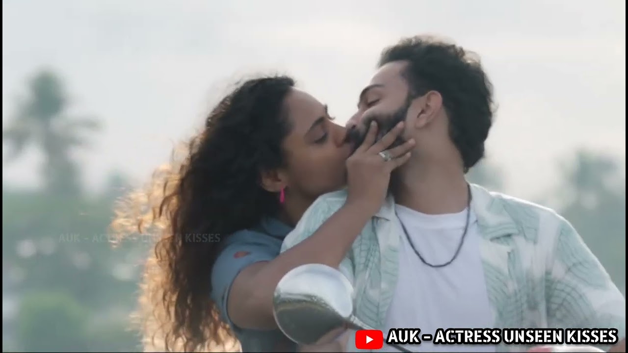 Vincy aloshious liplock | Malayalam actress kiss | AUK - Actress Unseen Kisses