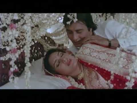 Vinod Khanna   Meenakshi Sheshadri wedding night kiss