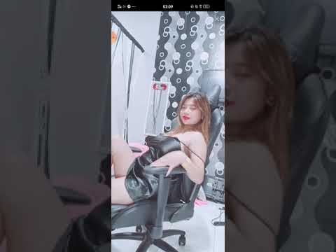 vio kitty live hot mantap